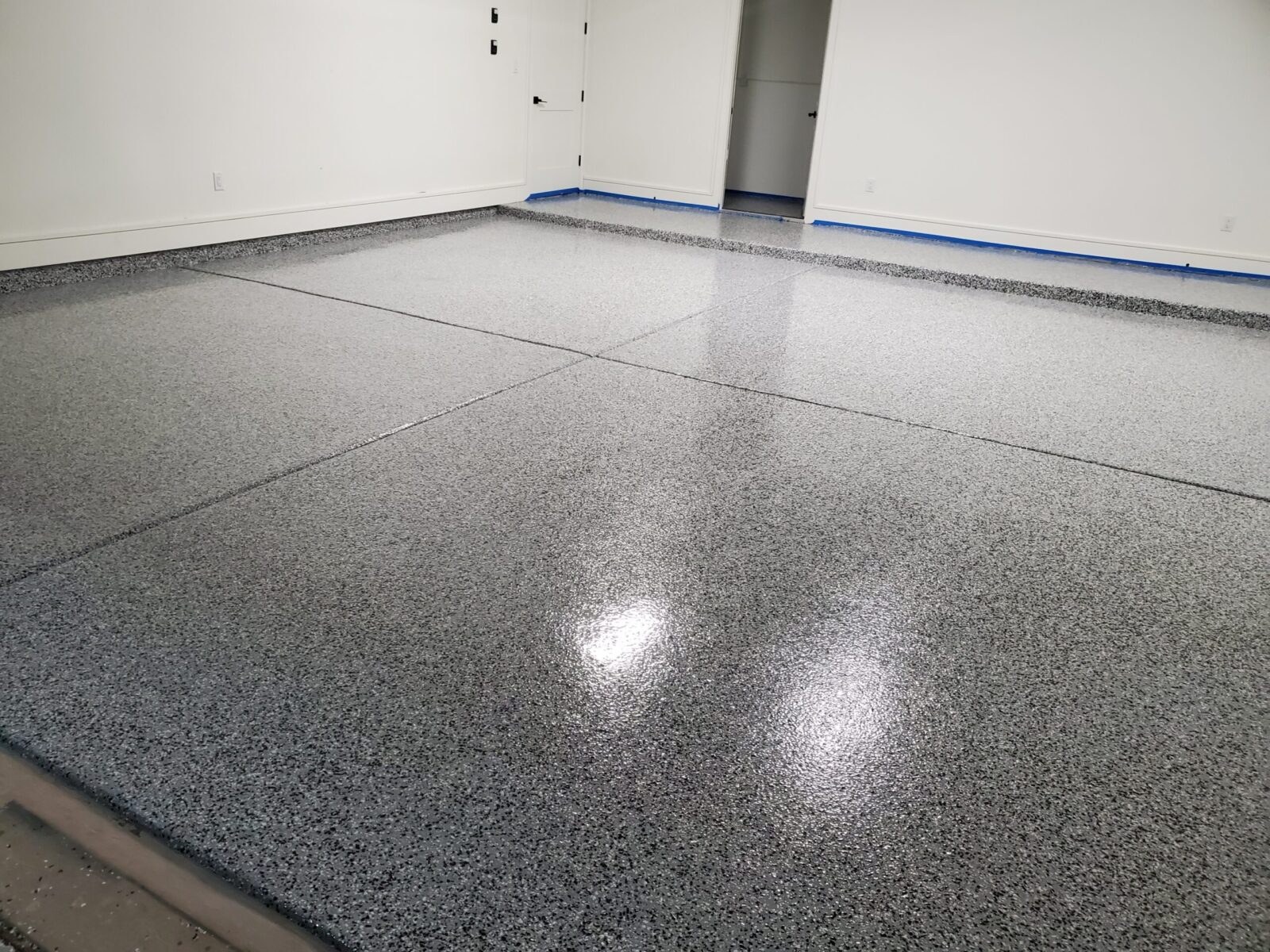 Garage Floor Coatings | Texas Diamondback Concrete Resurfacing